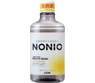 Lion Ежедневный зубной ополаскиватель "Nonio" с длительной защитой от неприятного запаха (без спирта, легкий аромат трав и мяты), 600 мл